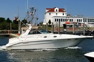 1996 Sea Ray 330DA thumbnail 1