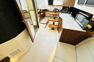 37ft Sea Ray Yacht For Sale