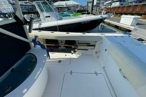 2011 Pursuit 280 CC thumbnail 48