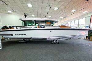  2024 Axopar 37XC CROSS CABIN Yacht For Sale in West Palm Beach FL
