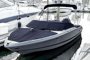 18ft Four Winns Yacht For Sale
