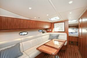 2008 Tiara Yachts 4200 Open thumbnail 28