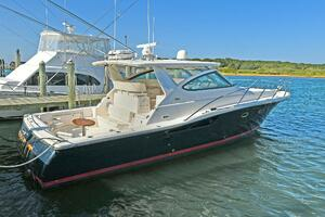 2008 Tiara Yachts 4200 Open thumbnail 3