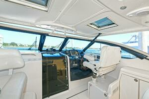 2008 Tiara Yachts 4200 Open thumbnail 25