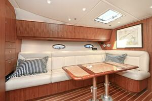 2008 Tiara Yachts 4200 Open thumbnail 29