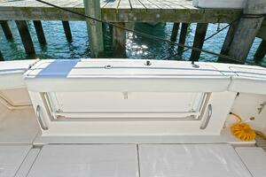 2008 Tiara Yachts 4200 Open thumbnail 11