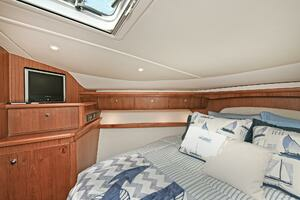 2008 Tiara Yachts 4200 Open thumbnail 39