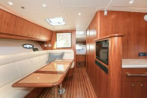 2008 Tiara Yachts 4200 Open thumbnail 36