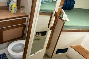 1984 Duffy Flybridge Cruiser thumbnail 35