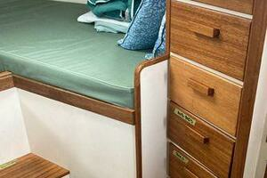 1984 Duffy Flybridge Cruiser thumbnail 38