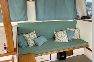 1984 Duffy Flybridge Cruiser thumbnail 28