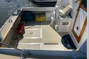1984 Duffy Flybridge Cruiser thumbnail 15