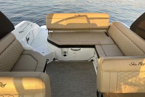 Photo 3977869 for 2018 Sea Ray 250 SDX  