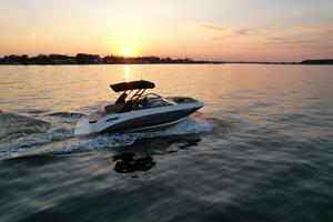 Photo 3977945 for 2018 Sea Ray 250 SDX  