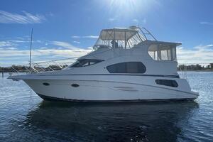 39ft Silverton Yacht For Sale