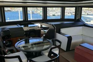 2019 Gulf Craft Majesty 100 thumbnail 10