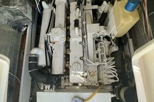 SeaVee 32 Cuddy Diesel-Engine