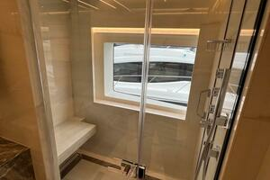 2024 Gulf Craft Majesty 100 thumbnail 18
