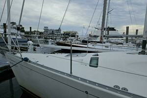 1990 Beneteau First 41 S5 thumbnail 20