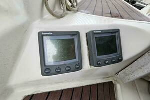 1990 Beneteau First 41 S5 thumbnail 11