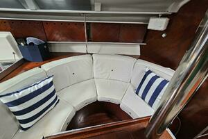 1990 Beneteau First 41 S5 thumbnail 24