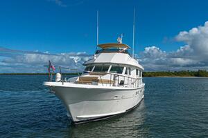 SEA SEñOR Worth Avenue Yachts