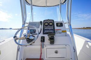 Photo 3992965 for 2017 Sea Fox 226 Commander  