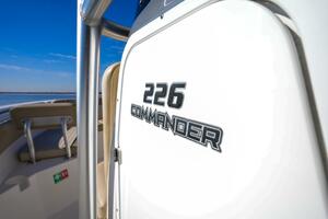 Photo 3992966 for 2017 Sea Fox 226 Commander  