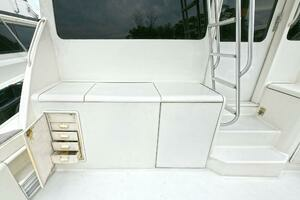2001 Ocean Yachts 52 Super Sport thumbnail 18
