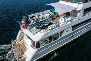 SERENGETI 130ft Westport Yacht For Sale