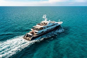 2009 Trinity Yachts Custom thumbnail 38