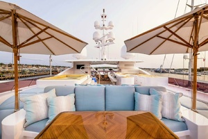 UNBRIDLED 191ft Trinity Yachts Yacht For Sale