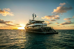 UNBRIDLED 191ft Trinity Yachts Yacht For Sale