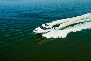 Royal Speerit III 45ft Cruisers Yachts Yacht For Sale