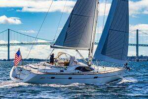 2008 Oyster Yachts thumbnail 9
