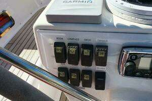2008 Oyster Yachts thumbnail 16