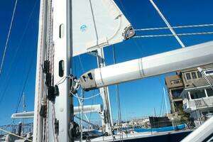 2008 Oyster Yachts thumbnail 18