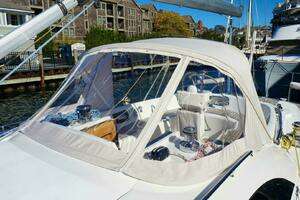 2008 Oyster Yachts thumbnail 13