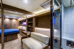 2020 Lagoon Catamaran thumbnail 20