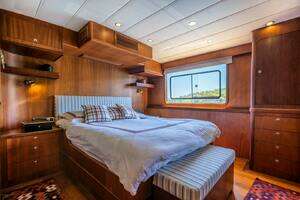2013 TAKA Yachts Custom thumbnail 48