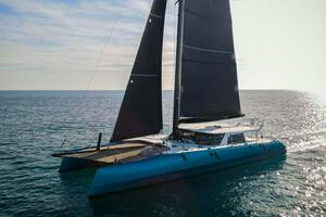MY CAT 2016 Gunboat G78 Yacht For Sale in Badalona 