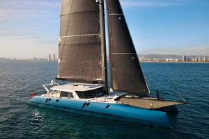 MY CAT 2016 Gunboat G78 Yacht For Sale in Badalona 