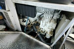 2004 Meridian 411 Sedan Bridge thumbnail 48