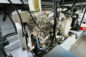 2004 Meridian 411 Sedan Bridge thumbnail 39