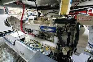2004 Meridian 411 Sedan Bridge thumbnail 37