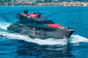 KJOS 124ft Palmer Johnson Yacht For Sale