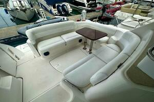 2008 Tiara Yachts thumbnail 4