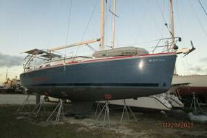 2008 Hunter H41 Deck Salon thumbnail 2