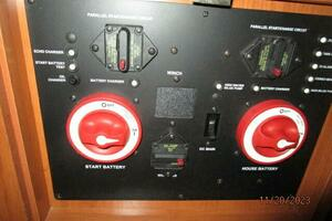2008 Hunter H41 Deck Salon thumbnail 55