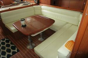 2008 Hunter H41 Deck Salon thumbnail 36